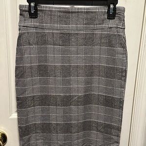 Grey plaid pencil skirt, size small, Sojo brand from Marshall’s.